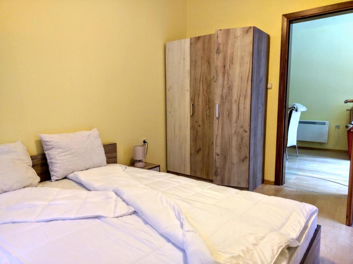 Private Apartments Nevena Pamporovo Buitenkant foto